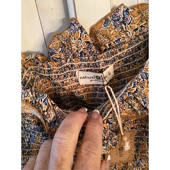 NEW Natural Life Mix & Match Smocked Crop Top Sz L Floral - Picture 4 of 9